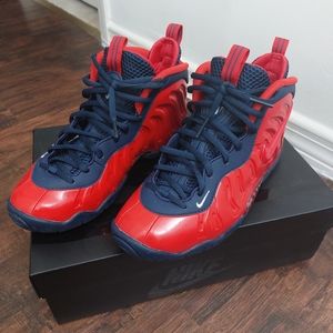 YOUTH Nike Foamposite